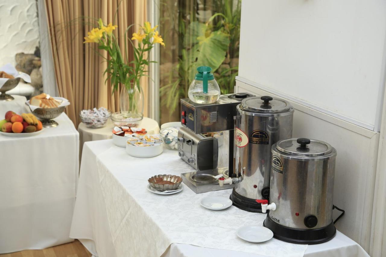 Gran Hotel Dora Córdoba Buitenkant foto